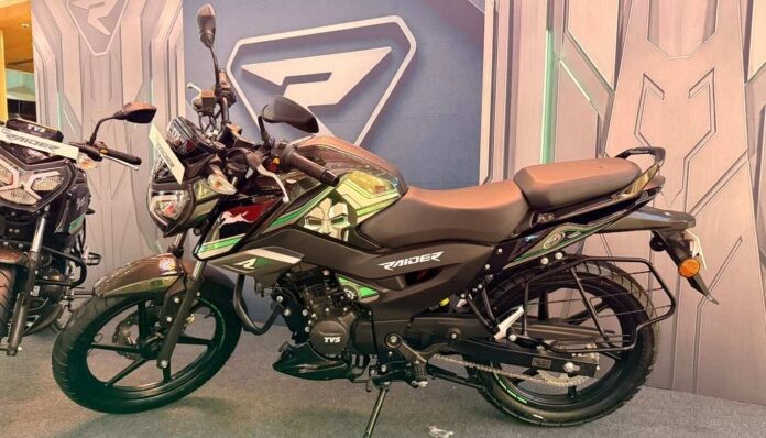 ‘Vua côn tay’ 125cc mới chính thức ra mắt: Giá 22,8 triệu đồng rẻ bằng nửa Yamaha Exciter, có ABS như Honda Winner R ảnh 2