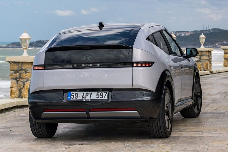 Xe điện Hyundai thiết kế hầm hố, công suất 147 mã lực, phạm vi hoạt động 496 km, giá gần 900 triệu đồng - Hình 5