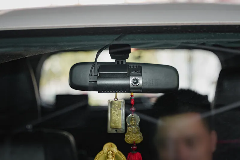 Vị trí camera chính nhìn từ trong khoang lái