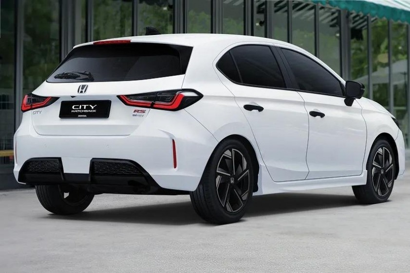 Honda City Hatchback 2026 phía sau