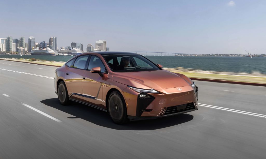 Lexus ES