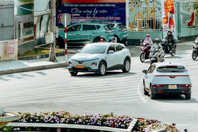 Car360 cover