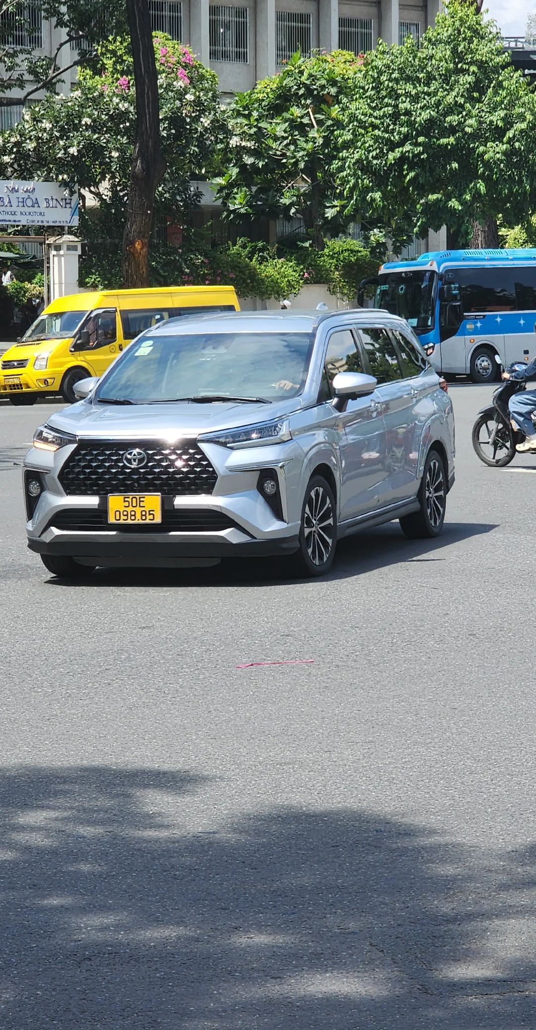Car360 cover