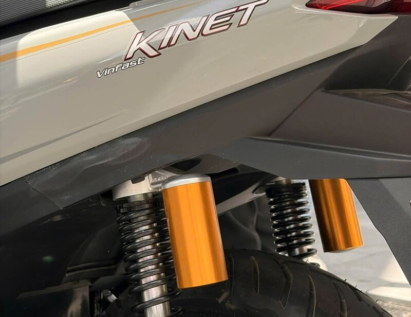 Giảm xóc sau VinFast Kinet