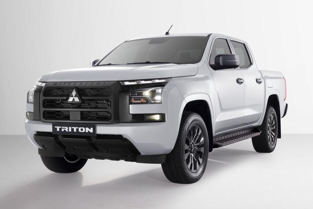 Mitsubishi Triton tại Việt Nam có thêm bản Premium mới.