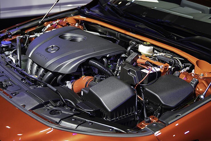 Skyactiv-Z chính là vũ khí lợi hại nhất mà Mazda đã đặt niềm tin.