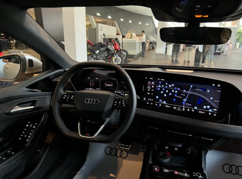 Audi S6 Sportback e-tron 2026: Sedan thuần điện hiệu năng cao đầu tiên của Audi tại Việt Nam