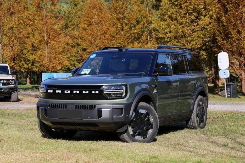 Ford Bronco là một trong những cái tên được nhiều người yêu xe tại Việt Nam mong chờ.