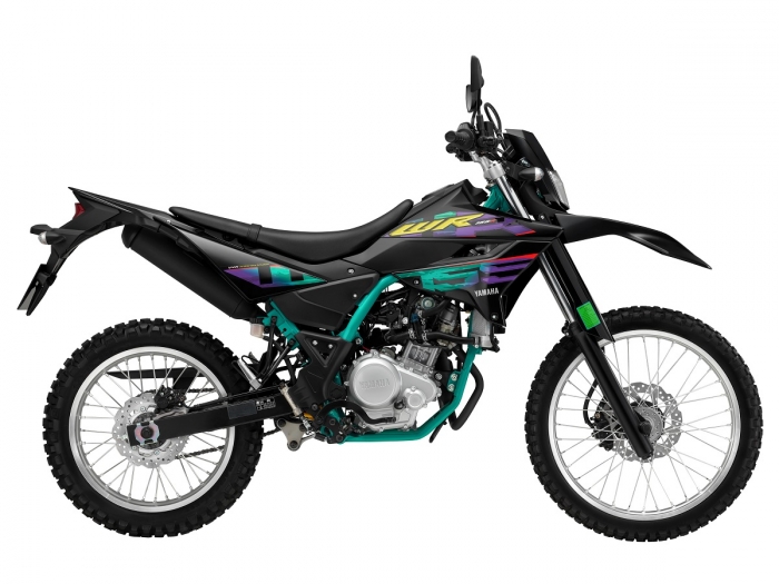 WR155 Black 01