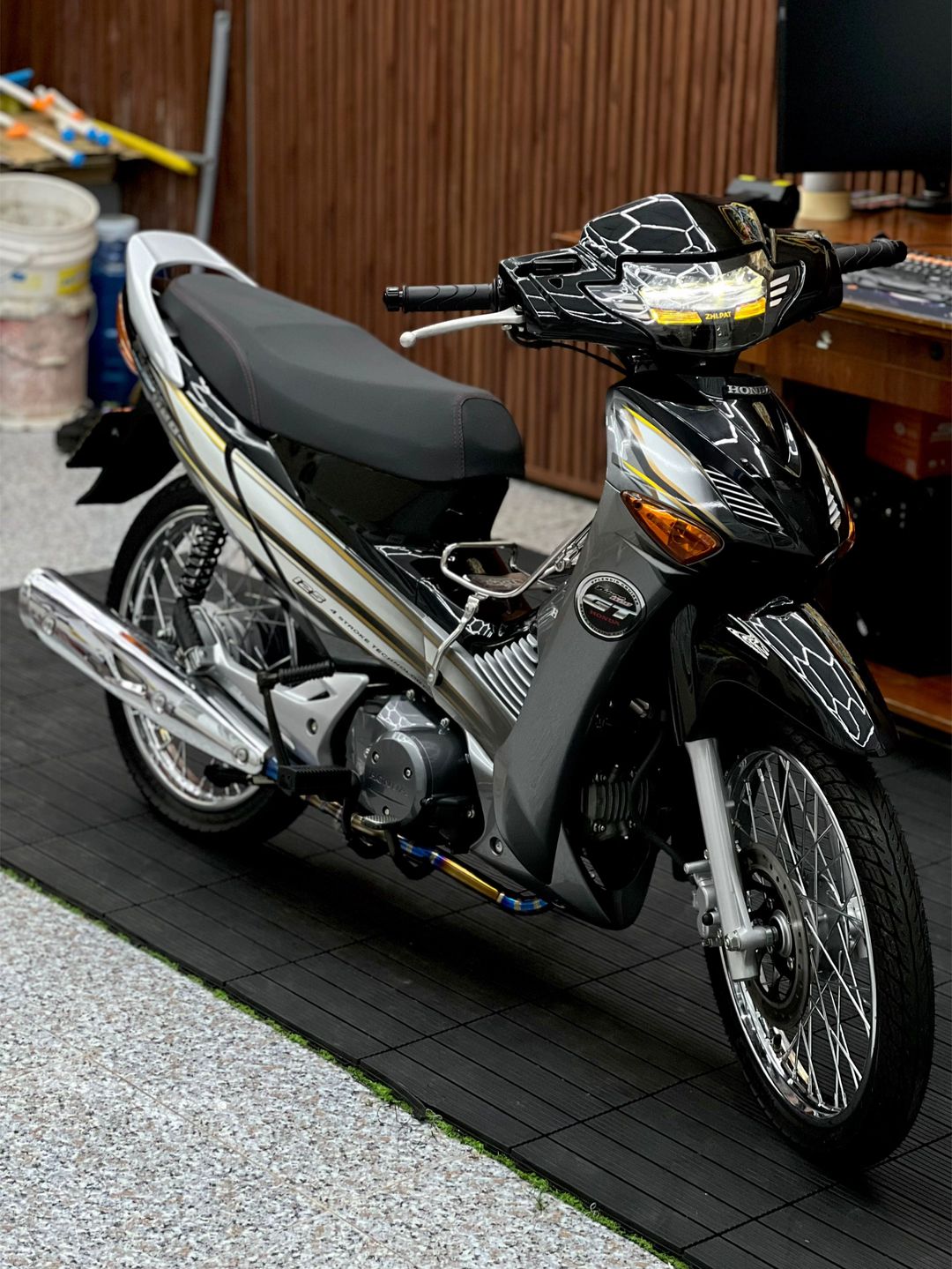 Car360 cover
