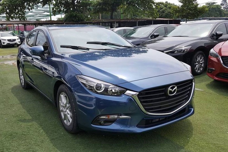 Mazda3 2018 là lựa chọn đáng cân nhắc trong nhóm sedan và hatchback cỡ nhỏ, có chi phí mua xe cũ tương đối dễ tiếp cận.