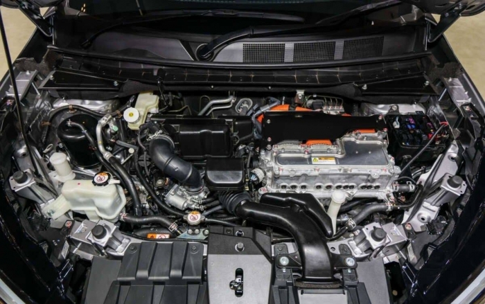 Mitsubishi-Xforce-7
