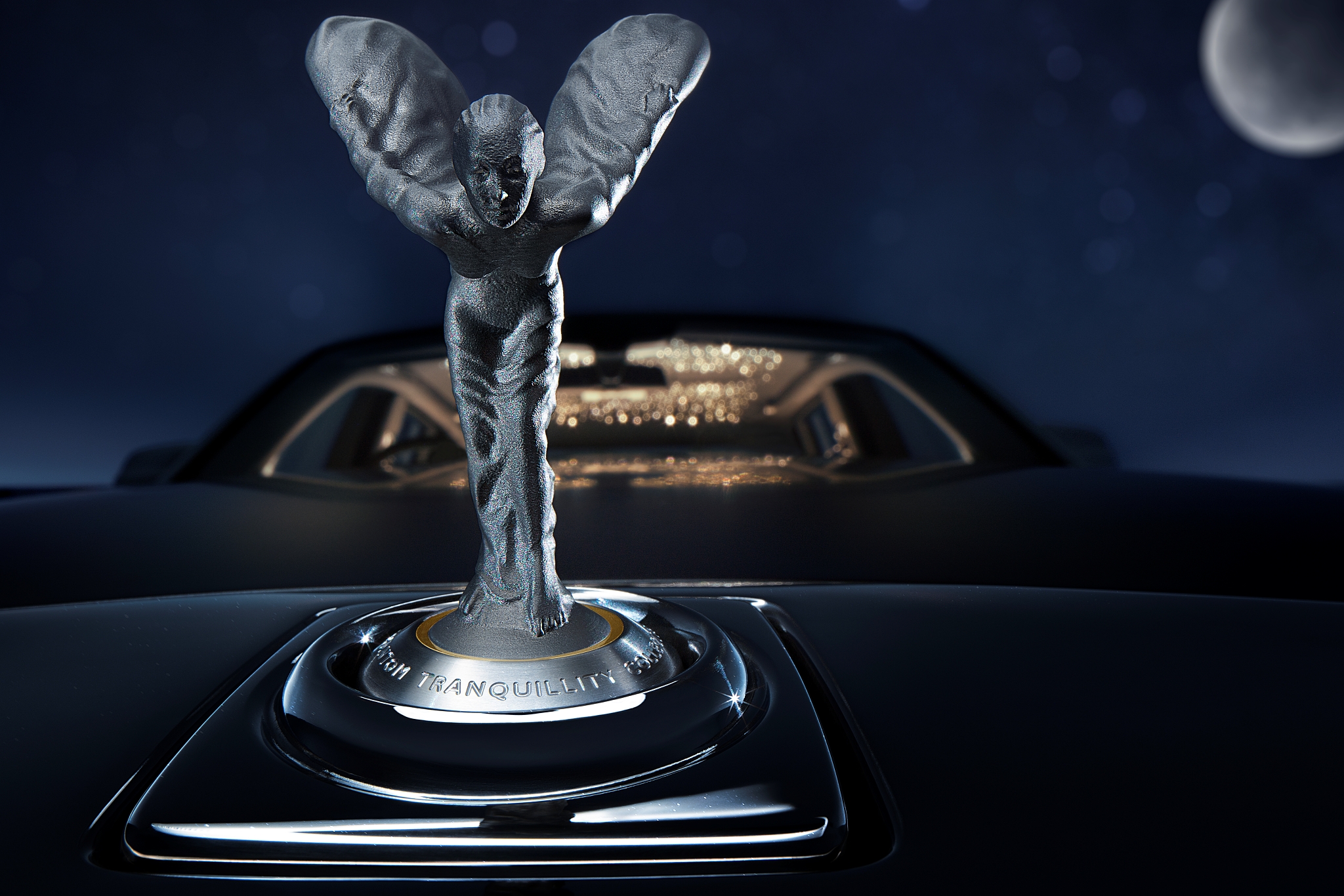 &quotTrái tim" của Rolls-Royce Phantom VIII Tranquility là cỗ máy V12 6.75L tăng áp kép, công suất tối đa 563 mã lực và mô-men xoắn cực đại 900Nm. Ghép với hộp số tự động 8 cấp, chiếc sedan nặng 2,6 tấn chỉ mất 5,4 giây để tăng tốc từ 0-100km/h (Ảnh: Rolls-Royce).