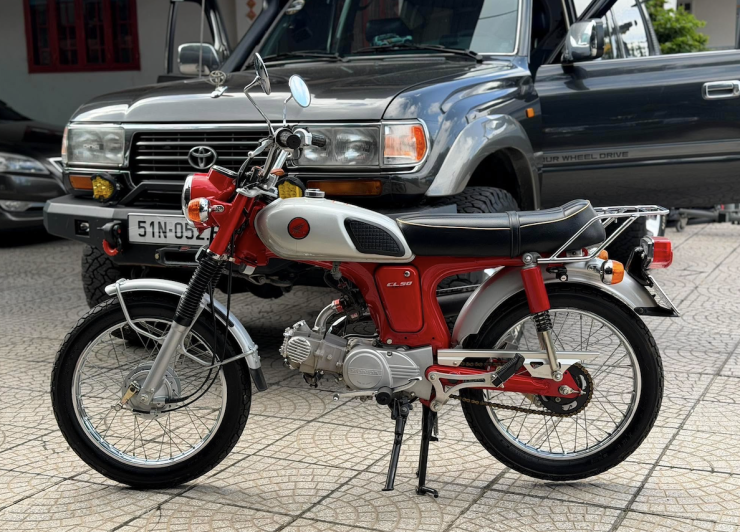 Honda CL50 Benly giá 150 triệu tại Tây Ninh.