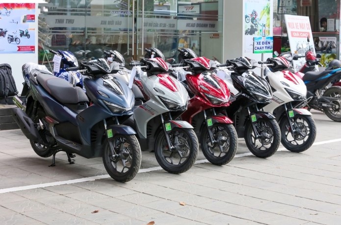 Giá xăng dầu hôm nay 7/6