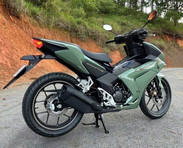 Giá xăng dầu tối 22/9: RON 92 rẻ hơn đỉnh gần 5.000 đồng, E10 sắp về 20.000 đồng/lít? Giá đầy bình xe côn tay 150-155cc ảnh 2