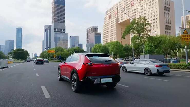 Mazda CX-6e thêm LiDAR, hỗ trợ lái như xe sang nhưng giá chỉ từ 565 triệu đồng - 8