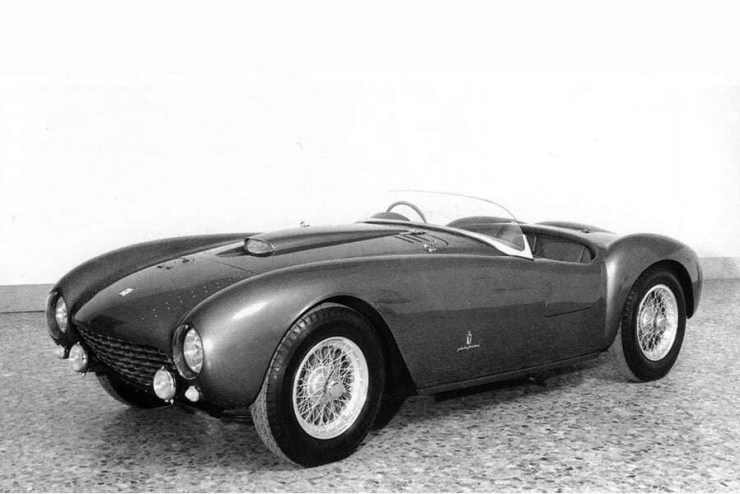 Ferrari 375MM Spyder hiện nay không còn giữ nguyên toàn bộ cấu hình xuất xưởng. Ảnh supercarnostalgia.