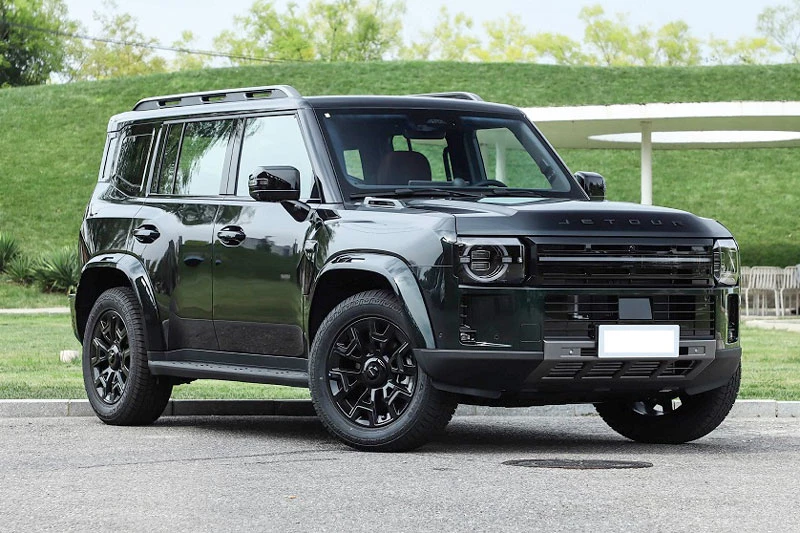 SUV địa hình công suất 782 mã lực, giá gần 600 triệu đồng - Hình 1