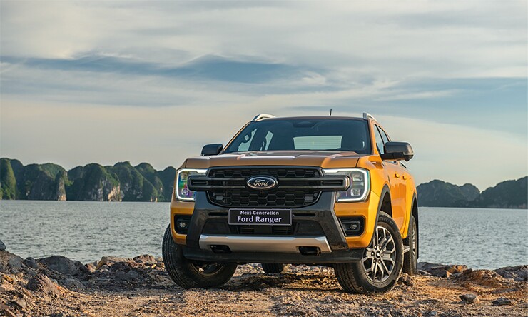Giá xe Ford Ranger tháng 10/2026, ưu đãi 100% lệ phí trước bạ - 2