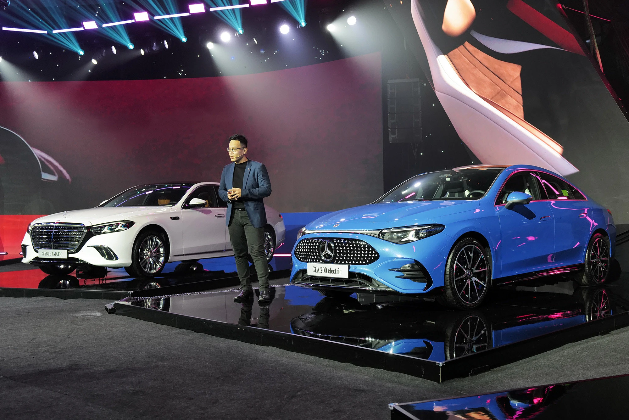 Mercedes-Benz phủ sản phẩm điện hóa tại Việt Nam - Hình 1