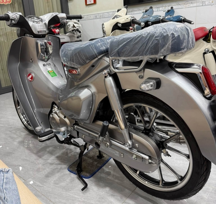HONDA-SUPER-CUB-C125-7