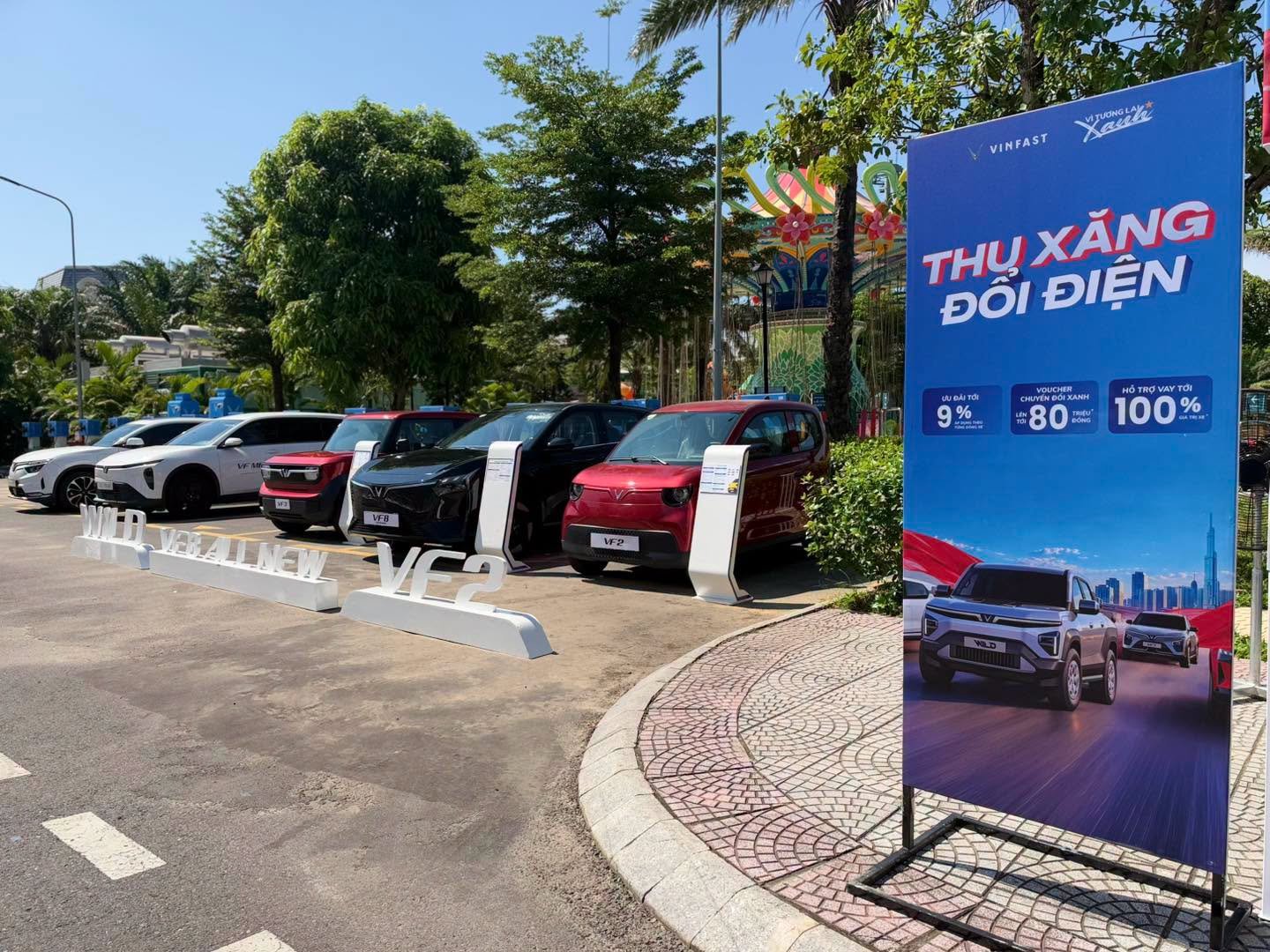 Car360 cover
