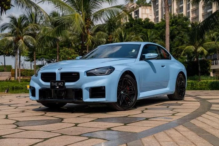 Cận cảnh BMW M2 giá gần 4,1 tỷ đồng vừa ra mắt thị trường Việt Nam - Hình 1