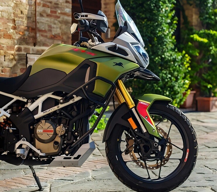TVS RTX 300 giá từ 146 triệu đồng, có cruise control, quickshifter và 4 chế độ lái - 3