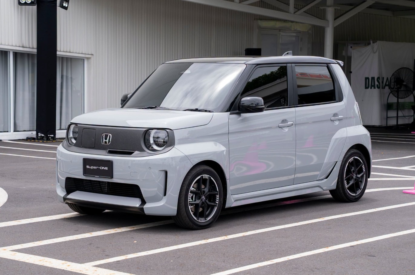 Car360 cover
