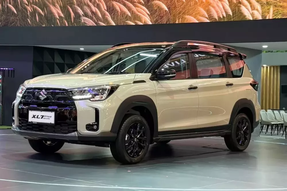 Suzuki XL7 2026 sở hữu thiết kế đầu xe nâng cấp