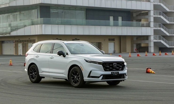 Đánh giá chi tiết Honda CR-V 2026: Đột phá công nghệ hybrid và bảng giá lăn bánh mới nhất - Hình 2