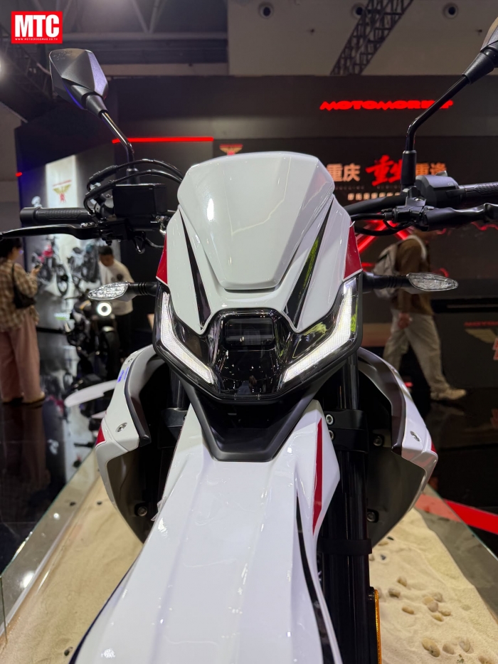Moto Morini Kanguro 300 - chi tiết