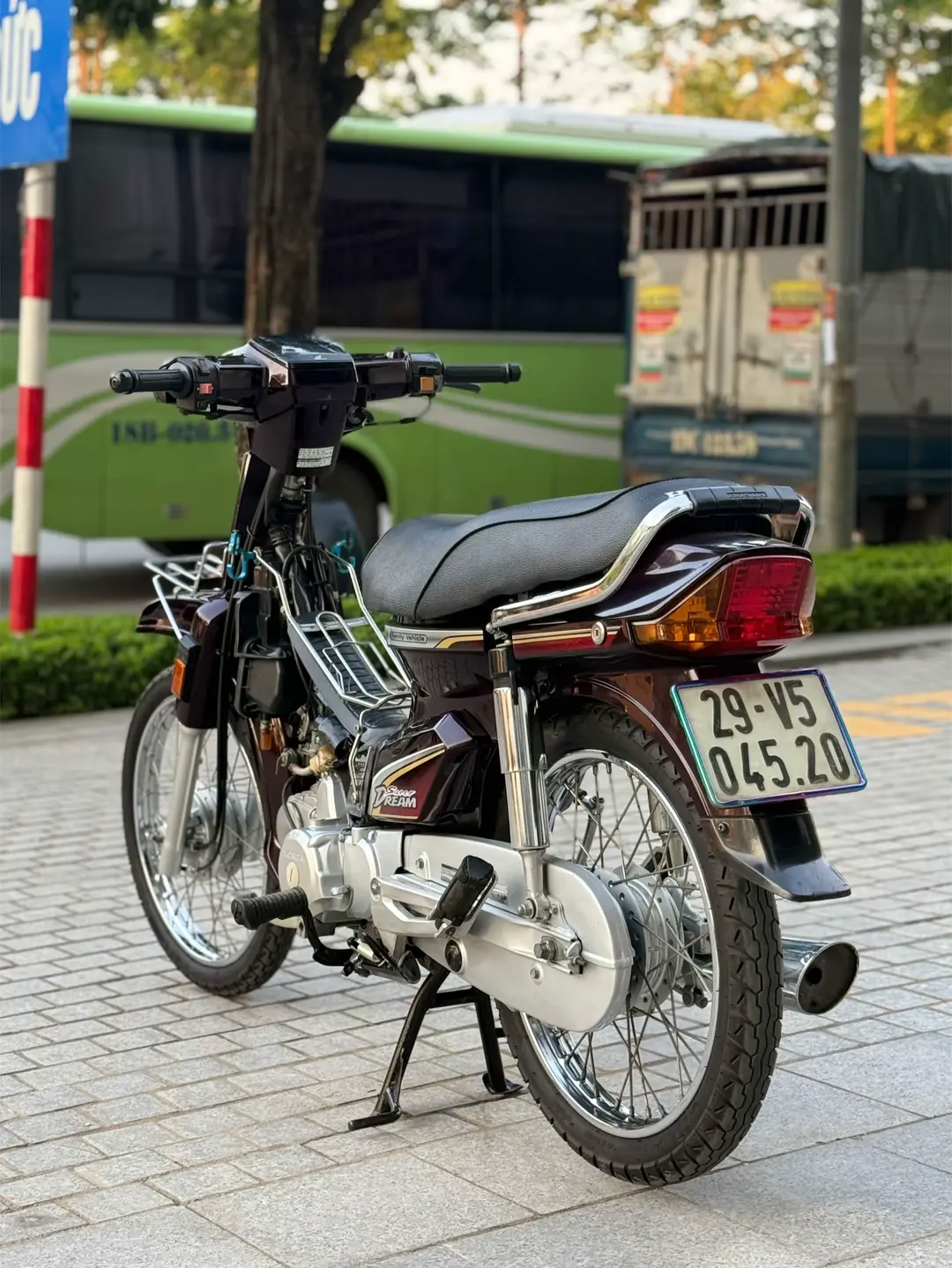 Car360 cover