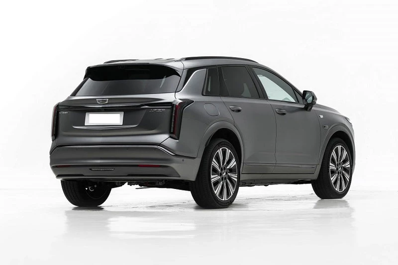 SUV hạng sang công suất 523 mã lực, siêu tiết kiệm xăng, giá hơn 1 tỷ đồng - Hình 3