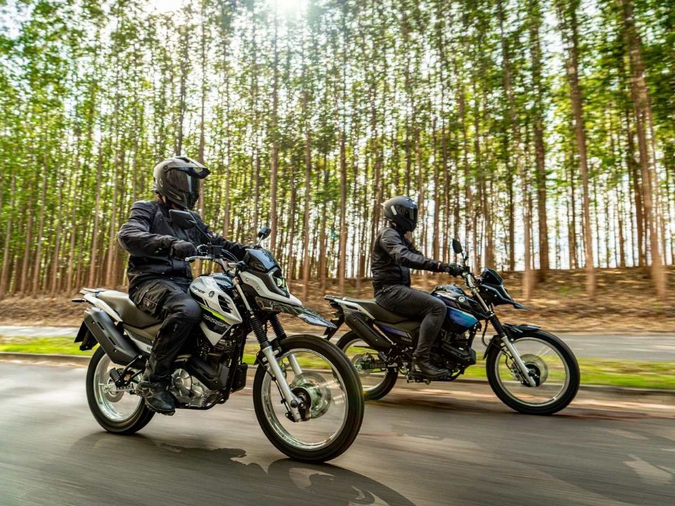Yamaha chính thức ra mắt ‘vua côn tay’ 150cc mới thiết kế ấn tượng hơn Exciter, có ABS như Honda Winner R, giá mềm ảnh 1