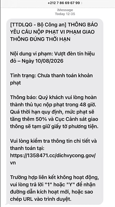 Thông báo phạt nguội lừa đảo. Ảnh: Bùi Linh