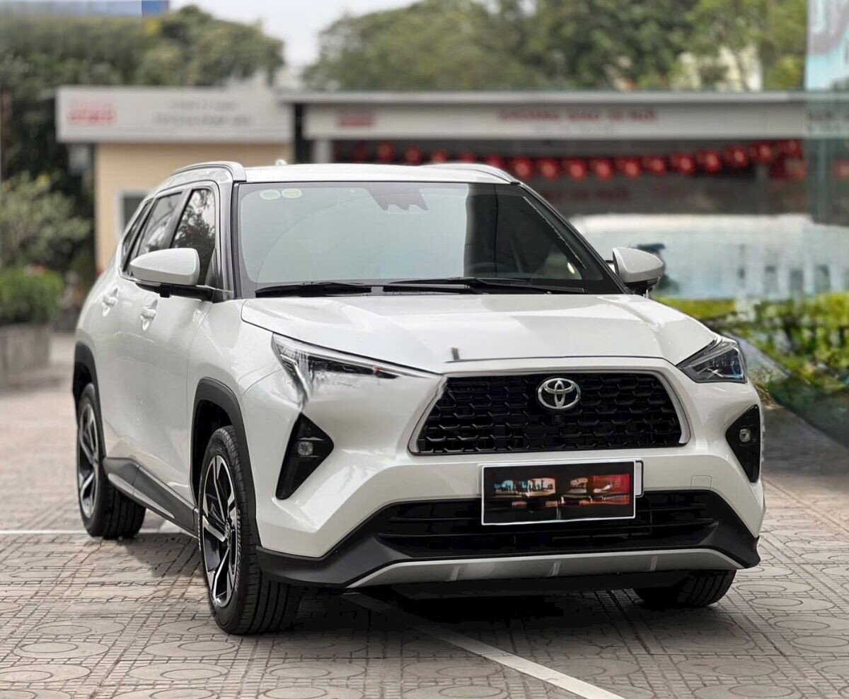 Ảnh thực tế một chiếc Toyota Yaris Cross được rao bán.