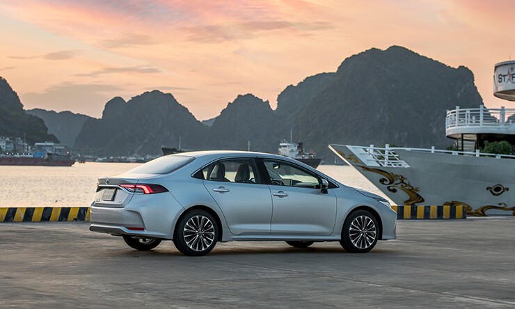 Giá xe Toyota Corolla Altis lăn bánh kèm ưu đãi tháng 10/2026 - 7