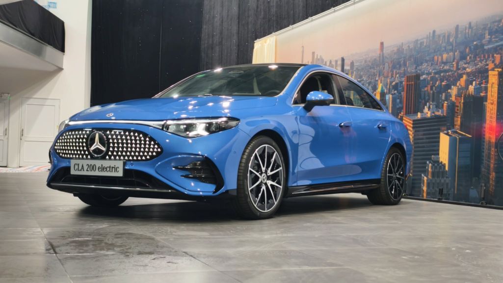 Mercedes-Benz CLA 200 EV