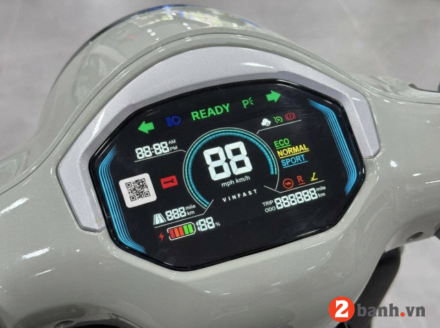 Xe điện evo grand premia đi được bao nhiêu km cho 1 lần sạc đầy - 4