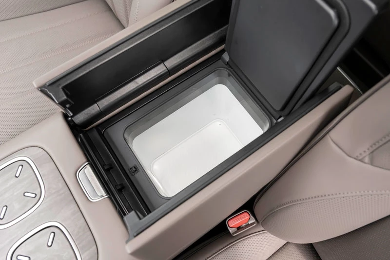 Xe gầm cao 551 mã lực, chạy điện tối đa 360 km, giá hơn 850 triệu đồng - Hình 7