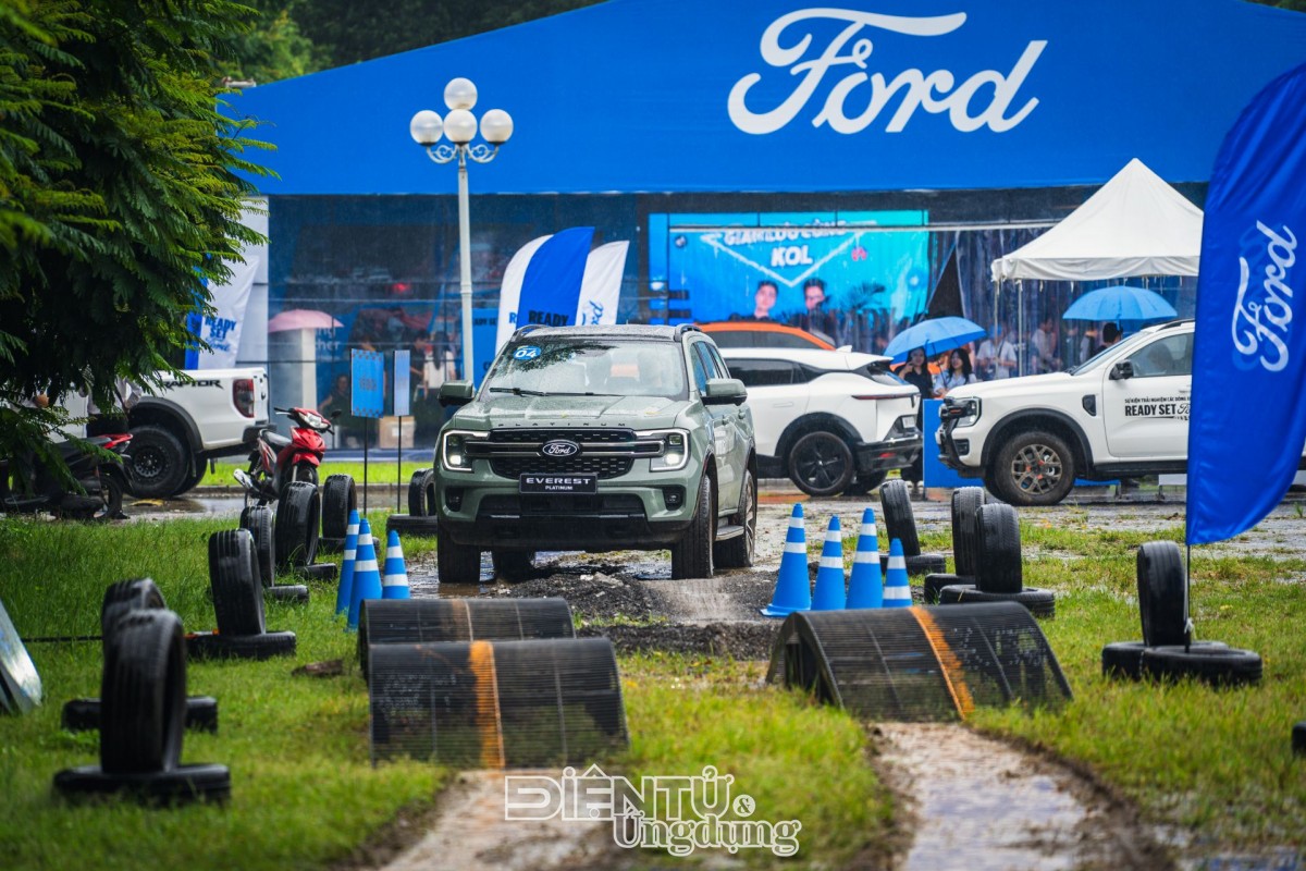Ford Việt Nam tiếp tục triển khai chuỗi trải nghiệm Ready Set Ford tới khách hàng tại nhiều địa phương trên cả nước
