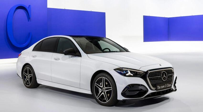 C-Class mới có thêm thiết kế mâm 18 inch mới cùng hai tùy chọn mâm AMG 19 inch.