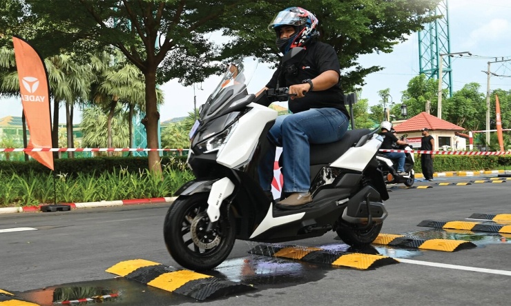Yadea GT80 ra mắt thị trường Thái Lan. Ảnh: YadeaThailand