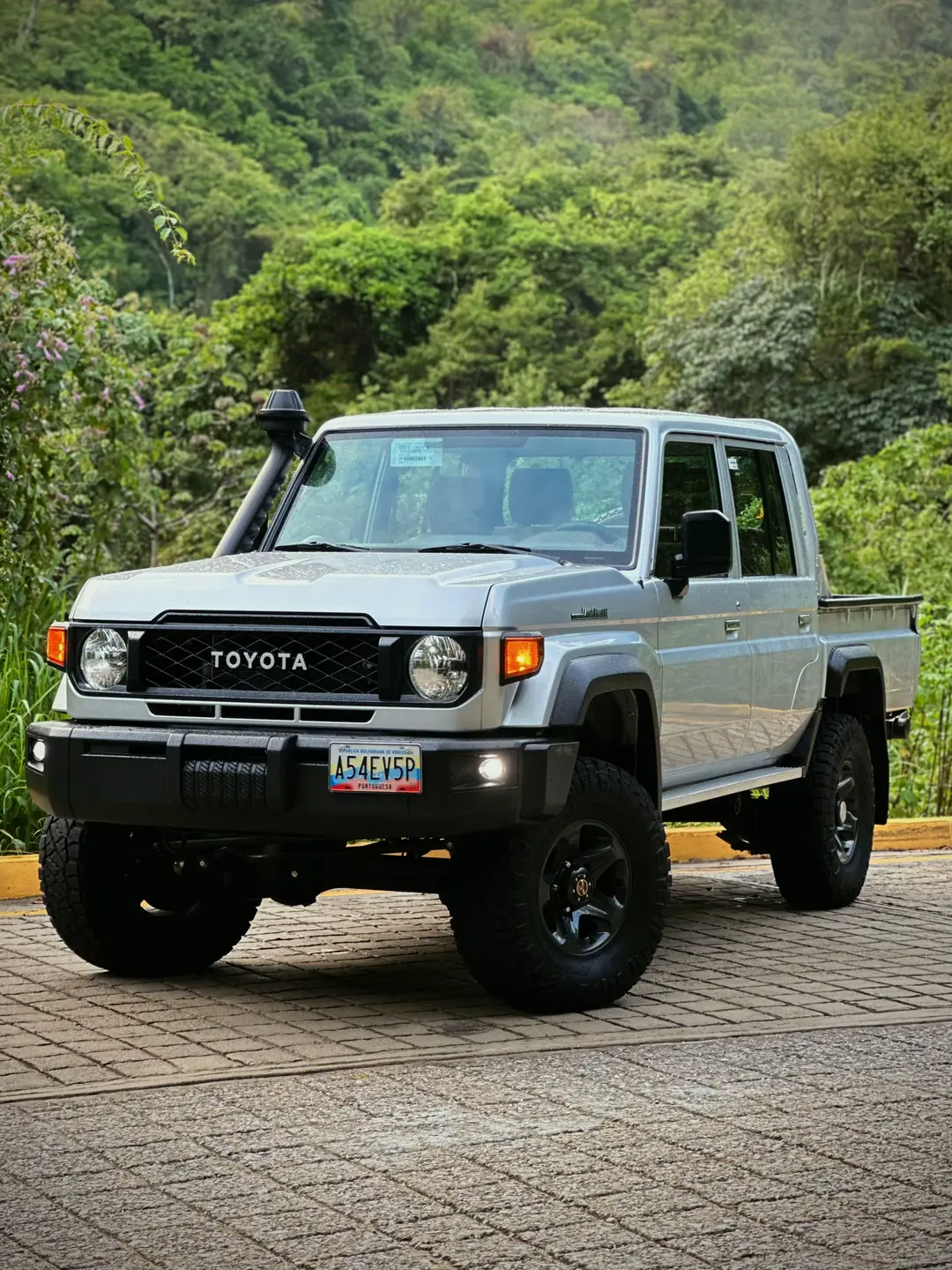 Car360 cover