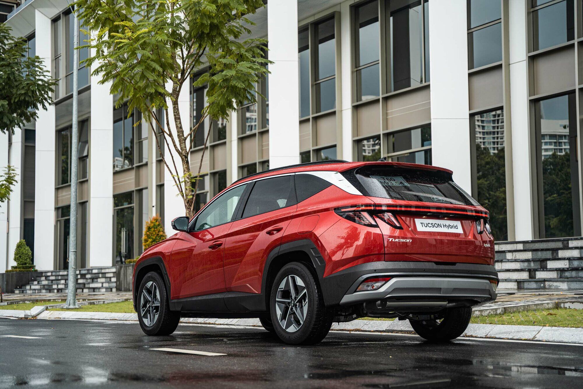 Hyundai Tucson bản động cơ lai hybrid có mặt tại Việt Nam - 2