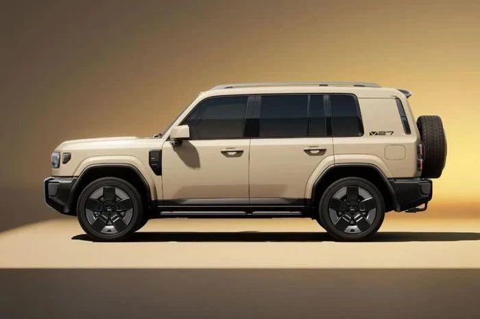 SUV địa hình công suất 449 mã lực, di chuyển 300km không cần đổ xăng, giá hơn 730 triệu đồng - Hình 3