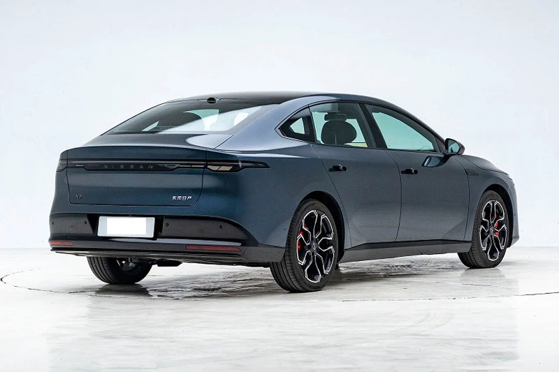 Xe điện Nissan mạnh 268 mã lực, phạm vi hoạt động 635 km, giá chưa tới 500 triệu đồng - Hình 4