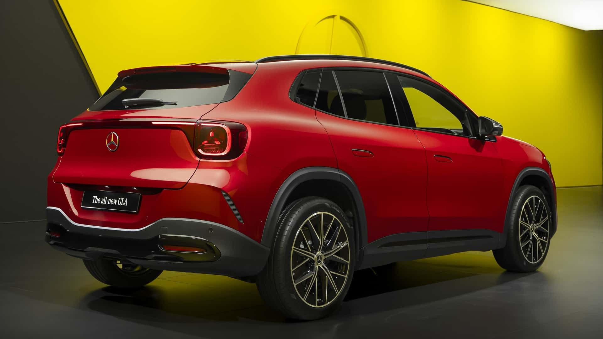 Phía sau của Mercedes-Benz GLA thế hệ mới